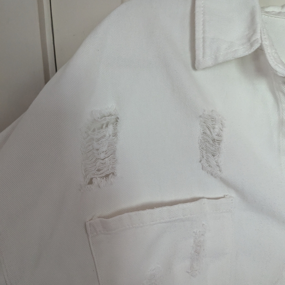 POL White Distressed Shacket NWT - Picture 4 of 5